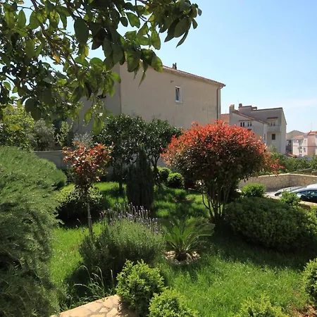 By The Sea - 8683 Apartamento Trogir