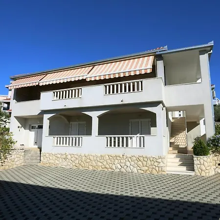 Apartament By The Sea - 8683 Trogir