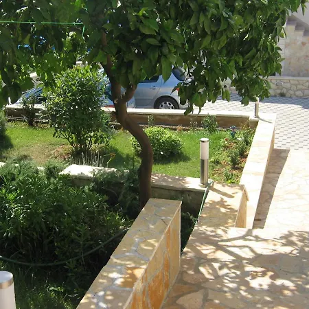 Apartments By The Sea Trogir - 8683 Apartment Trogir