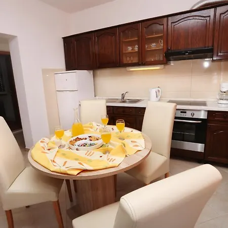 Apartments By The Sea Trogir - 8683