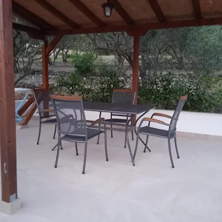 Apartment Apartments By The Sea Trogir - 8683